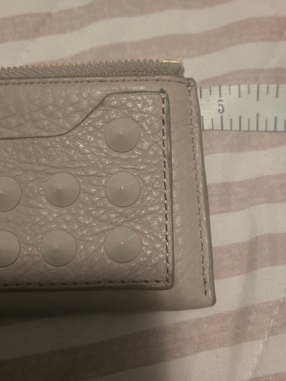 J. Crew Pebbled Leather Card Holder in Light Taupe with Gold Hardware - Picture 3 of 5